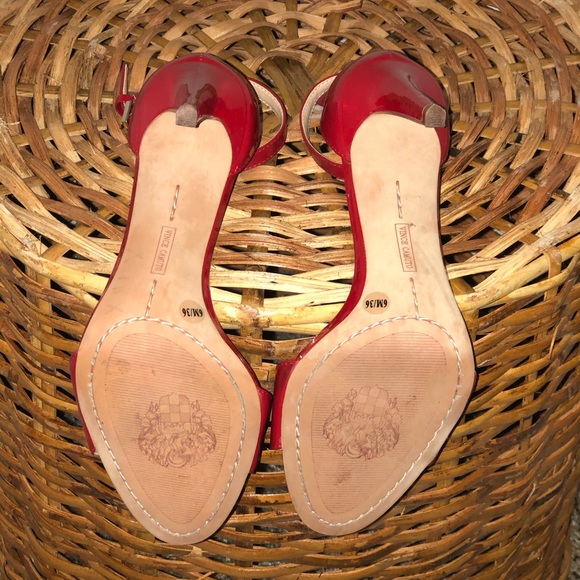 Vince Camuto Ankle Red Strap Heels Size 6M/36 - Picture 5 of 6